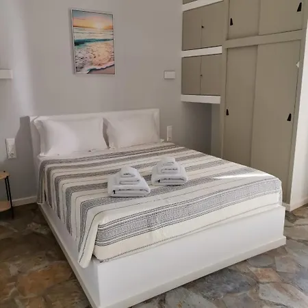 Aristotelis Apartment