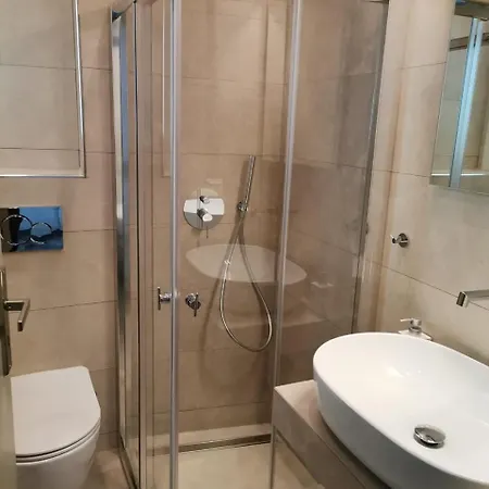 Apartment Aristotelis *